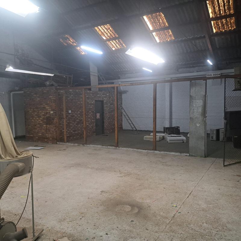 To Let commercial Property for Rent in North End Eastern Cape